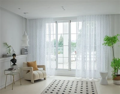מסך Doli FabricWindow עם אדמונית נייר כסף
